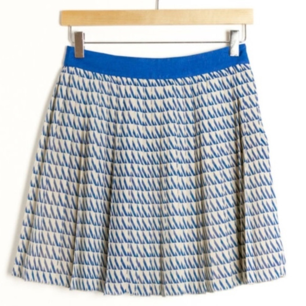 Club Monaco Blue Beige Pleated Chiffon Skirt